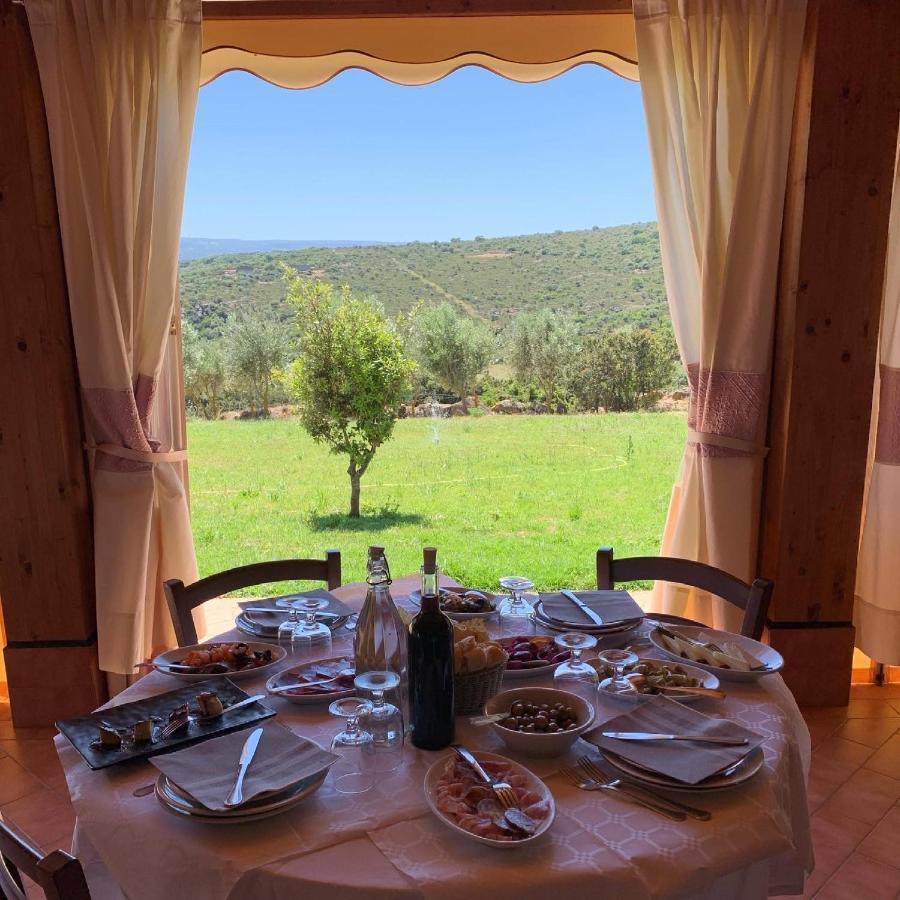 Agriturismo B&B Casteldoria Santa Maria  Екстериор снимка