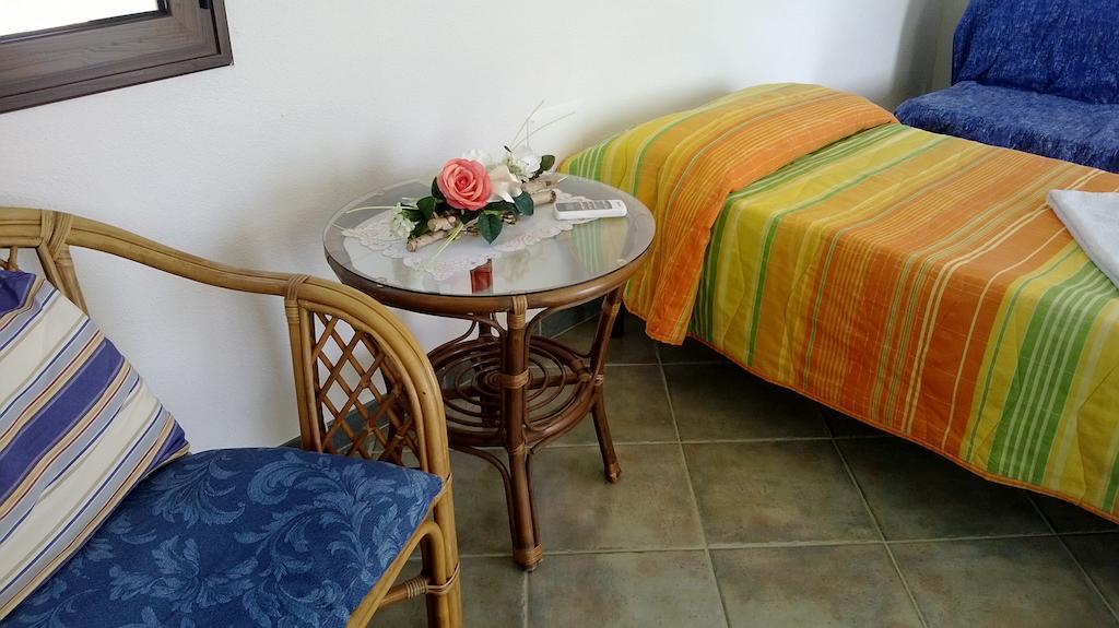 Agriturismo B&B Casteldoria Santa Maria  Екстериор снимка