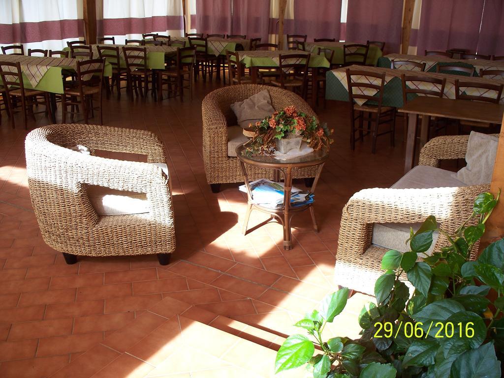 Agriturismo B&B Casteldoria Santa Maria  Екстериор снимка